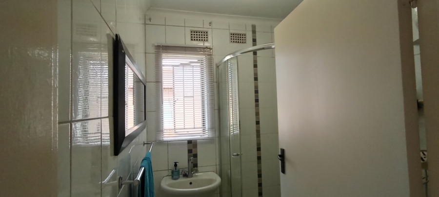 3 Bedroom Property for Sale in Bakerton Gauteng