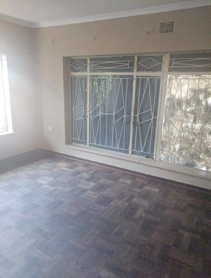 6 Bedroom Property for Sale in Selection Park Gauteng