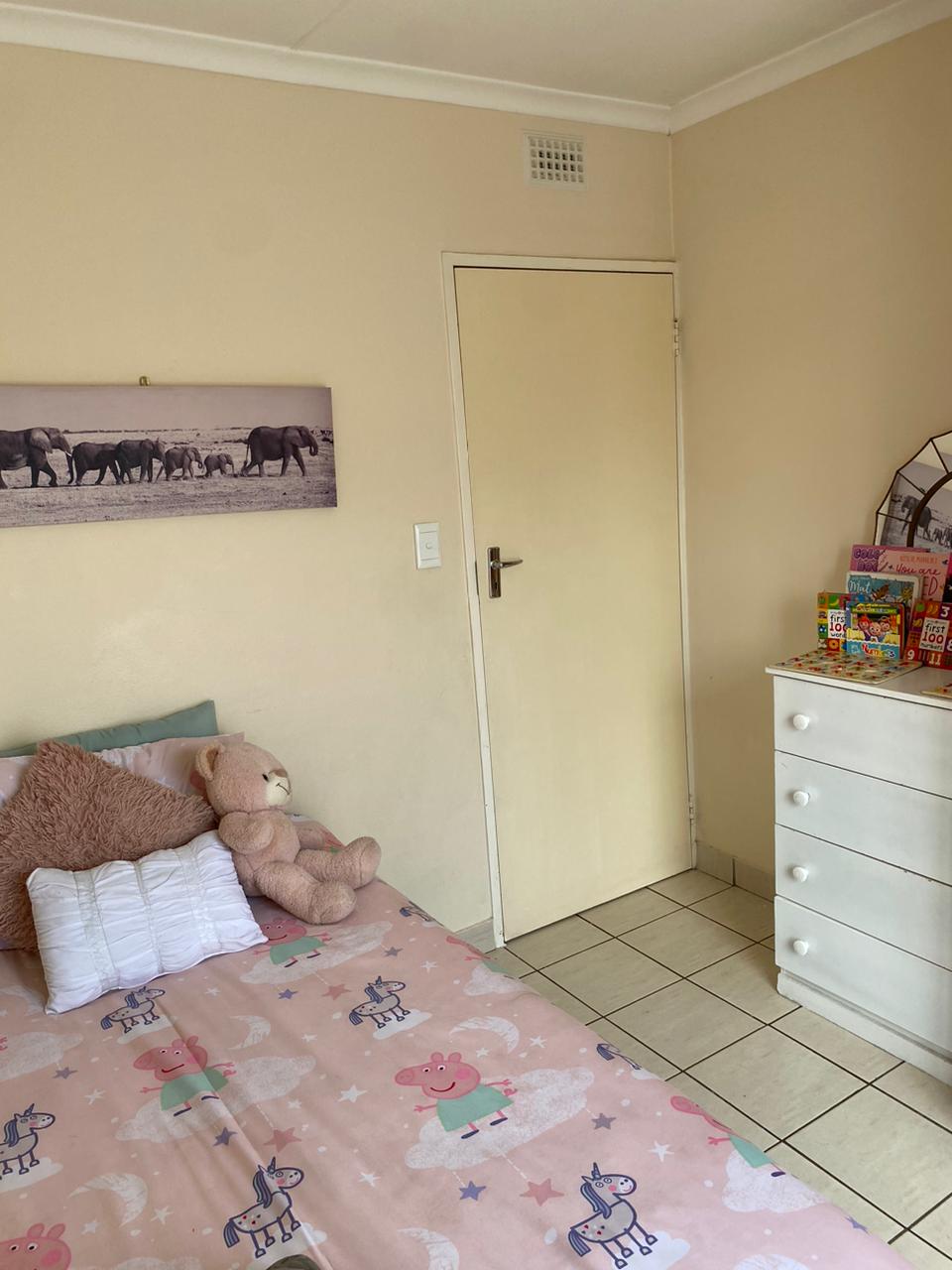 3 Bedroom Property for Sale in Clayville Gauteng