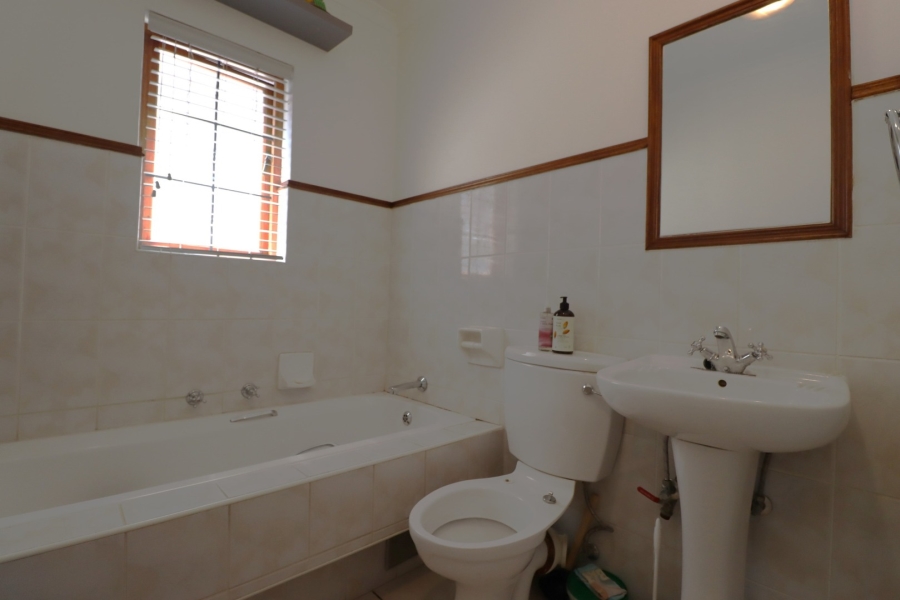 2 Bedroom Property for Sale in Bryanston East Gauteng