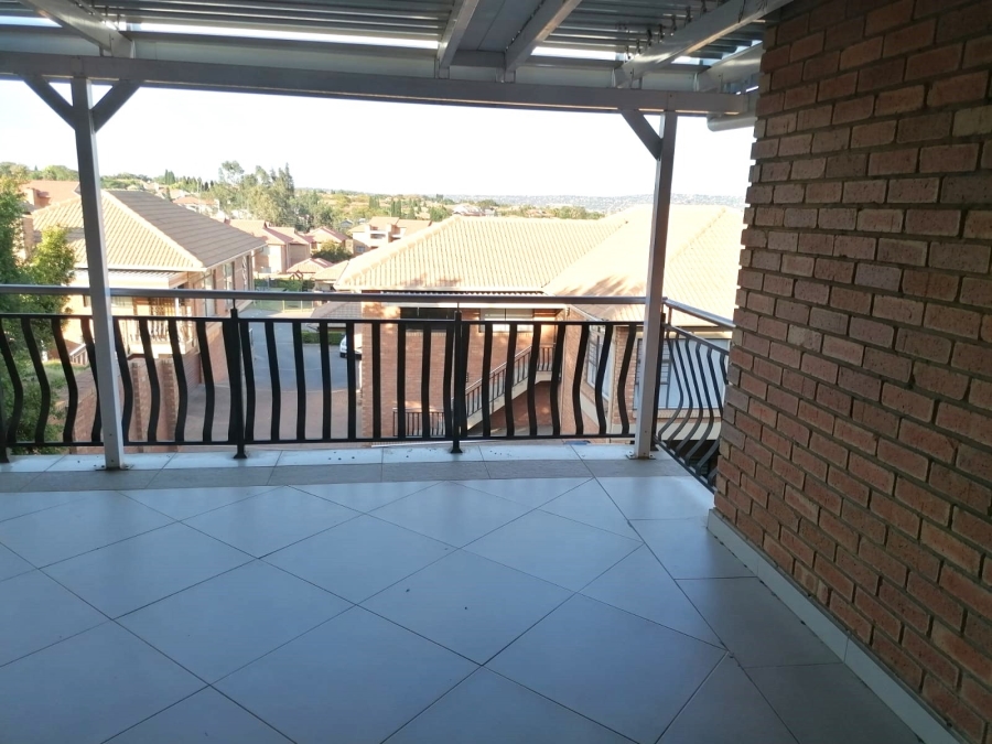 To Let 3 Bedroom Property for Rent in Olympus AH Gauteng