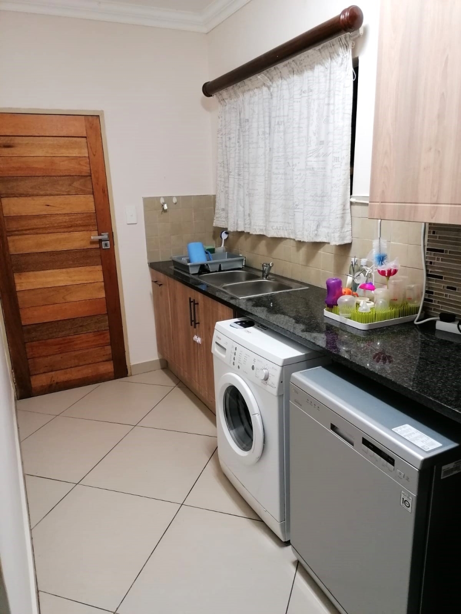 To Let 3 Bedroom Property for Rent in Olympus AH Gauteng