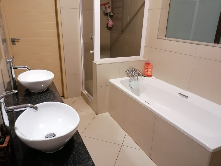 To Let 3 Bedroom Property for Rent in Olympus AH Gauteng