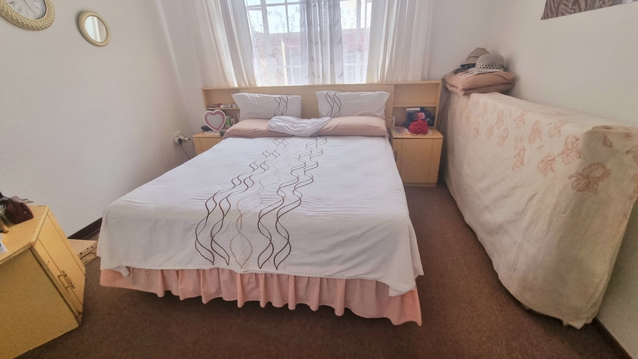 2 Bedroom Property for Sale in Halfway Gardens Gauteng