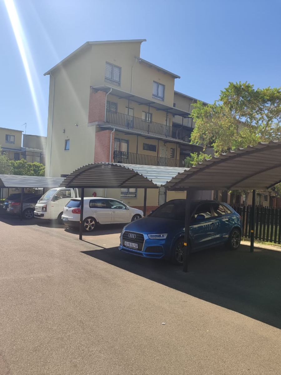 2 Bedroom Property for Sale in Noordwyk Gauteng