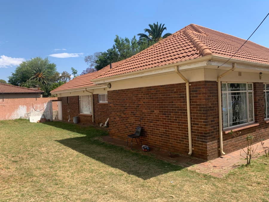 4 Bedroom Property for Sale in Bramley Gauteng