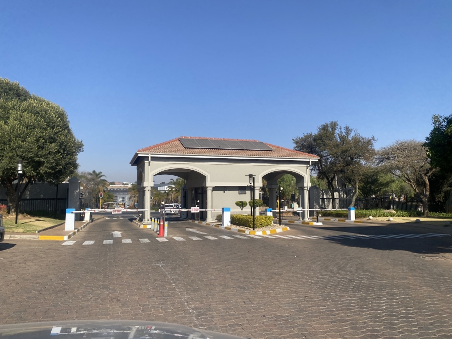 To Let commercial Property for Rent in Vorna Valley Gauteng