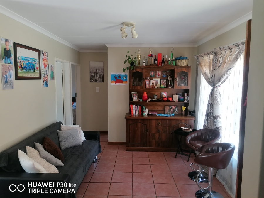 2 Bedroom Property for Sale in Meyerspark Gauteng