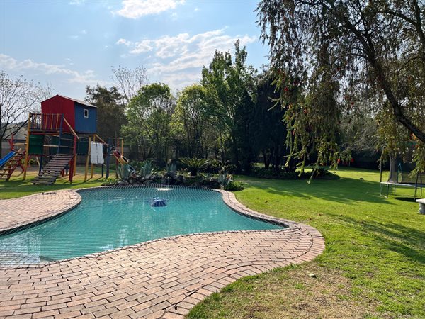 4 Bedroom Property for Sale in Bryanston Gauteng