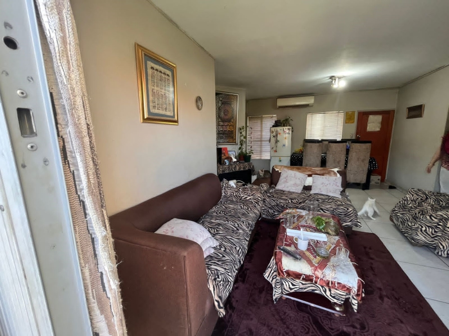 2 Bedroom Property for Sale in Magalieskruin Gauteng