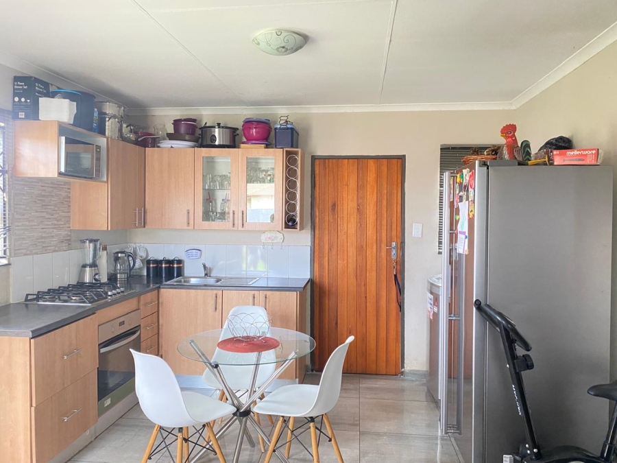 3 Bedroom Property for Sale in Klippoortje Gauteng