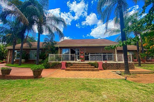 4 Bedroom Property for Sale in Theresa Park Gauteng