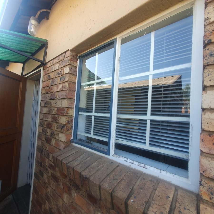 To Let 3 Bedroom Property for Rent in Montana Park Gauteng