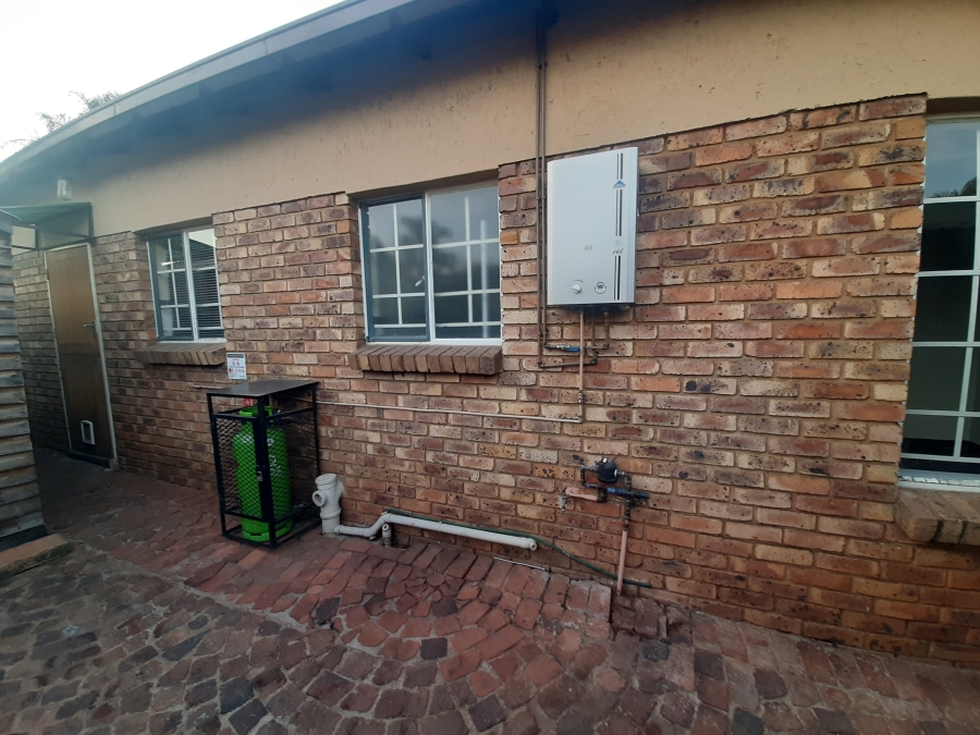 To Let 3 Bedroom Property for Rent in Montana Park Gauteng