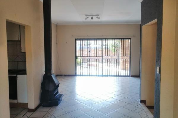 To Let 3 Bedroom Property for Rent in Moreleta Park Gauteng