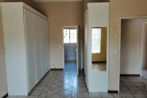 To Let 3 Bedroom Property for Rent in Moreleta Park Gauteng