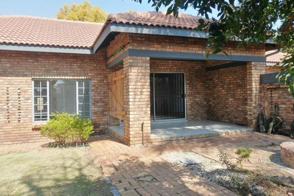 To Let 3 Bedroom Property for Rent in Moreleta Park Gauteng