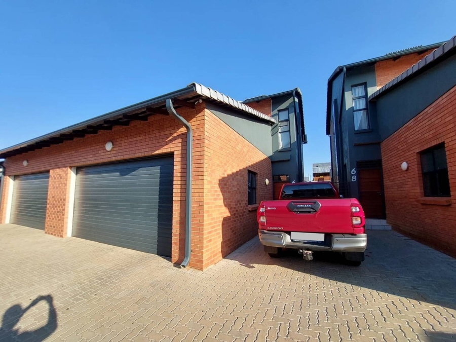 3 Bedroom Property for Sale in Montana Gauteng