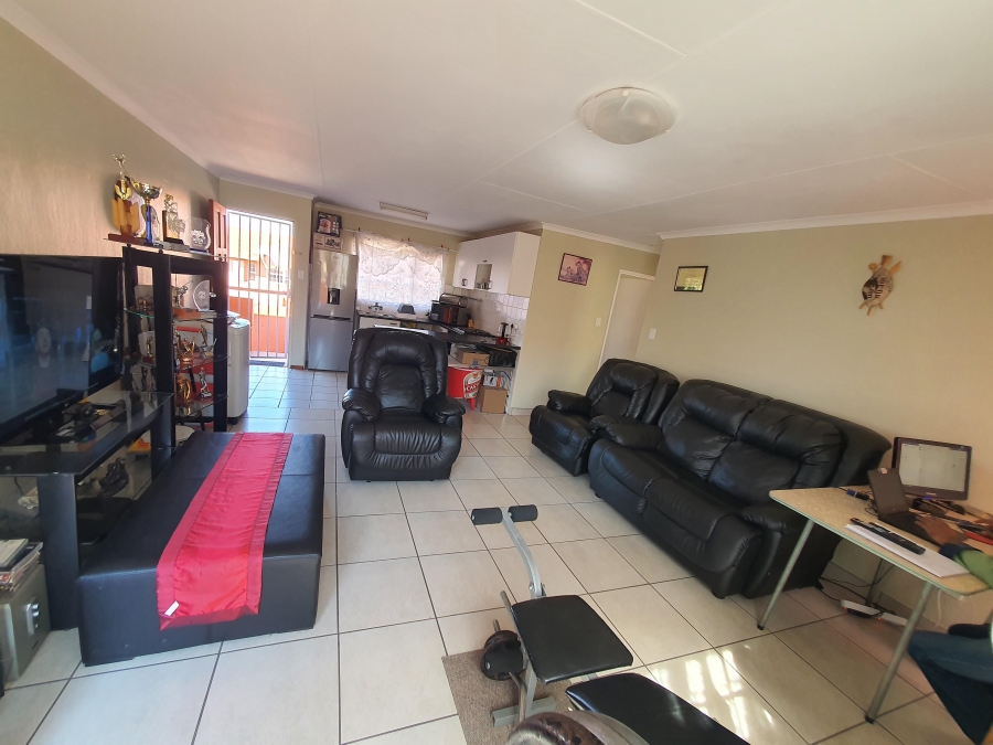 To Let 2 Bedroom Property for Rent in Meyersdal Gauteng