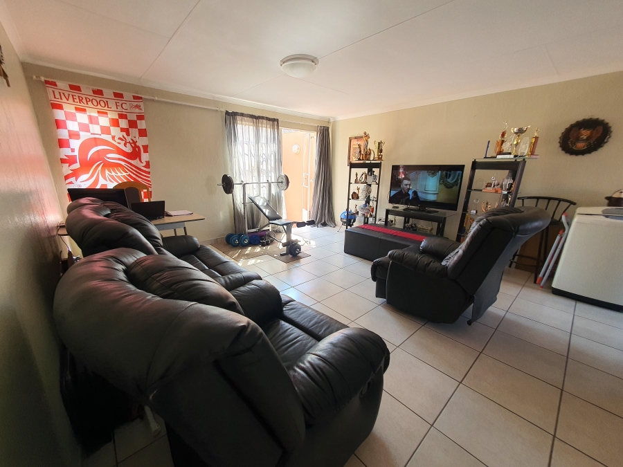 To Let 2 Bedroom Property for Rent in Meyersdal Gauteng