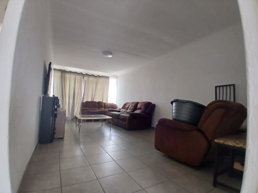 2 Bedroom Property for Sale in Tedstoneville Gauteng