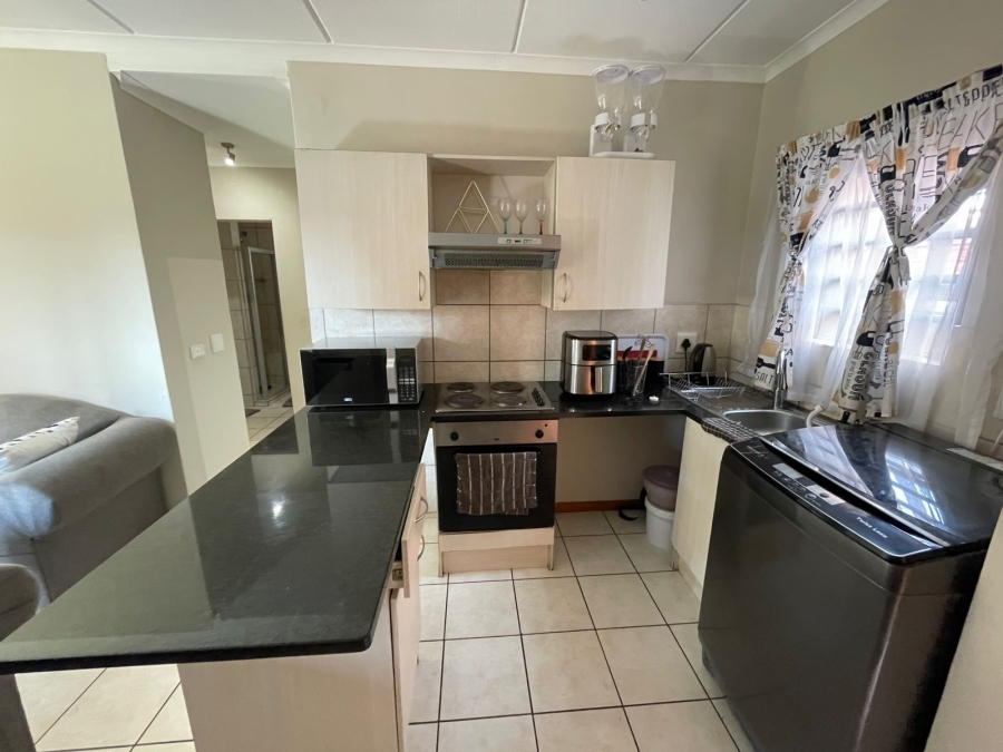 2 Bedroom Property for Sale in Esther Park Gauteng