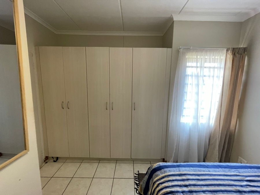 2 Bedroom Property for Sale in Esther Park Gauteng