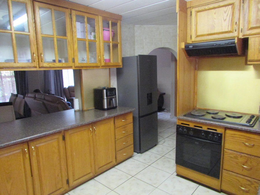 3 Bedroom Property for Sale in Westonaria Gauteng