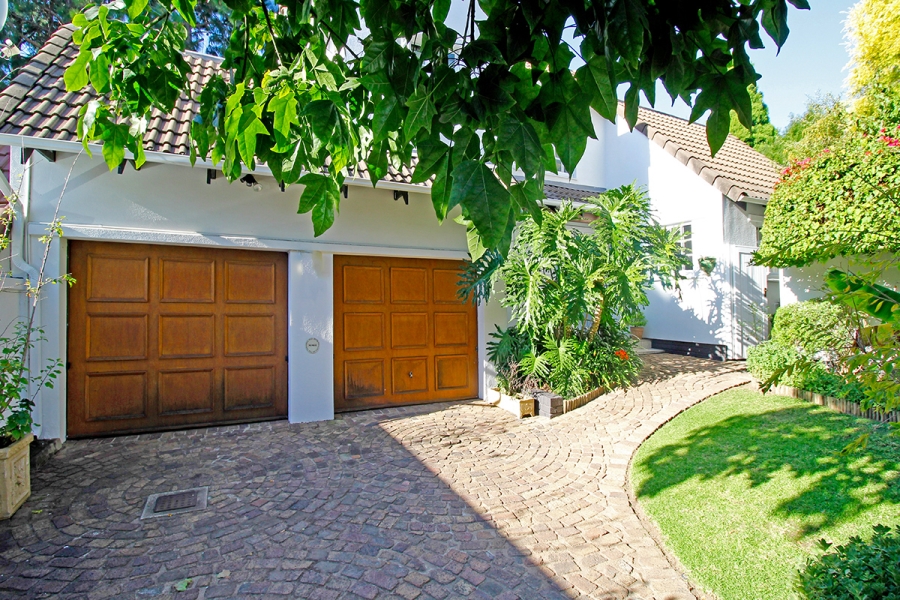 To Let 3 Bedroom Property for Rent in Mill Hill Gauteng