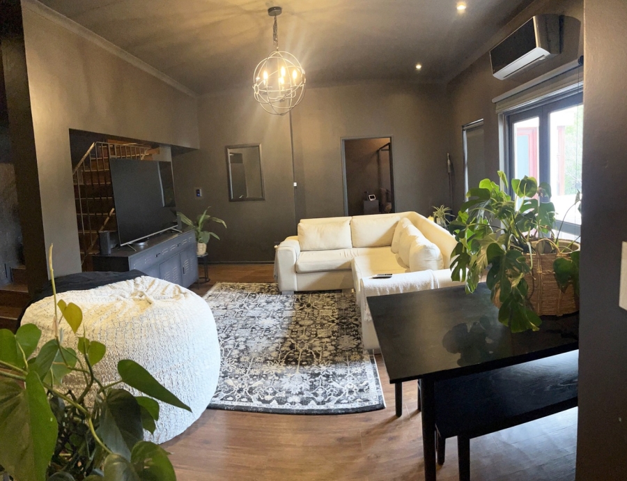 To Let 2 Bedroom Property for Rent in Rivonia Gauteng