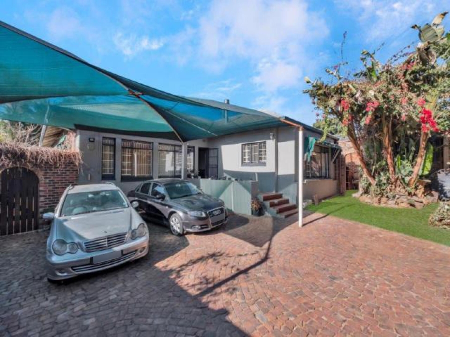 4 Bedroom Property for Sale in Blairgowrie Gauteng