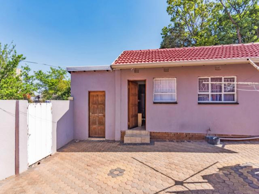 4 Bedroom Property for Sale in Constantia Kloof Gauteng