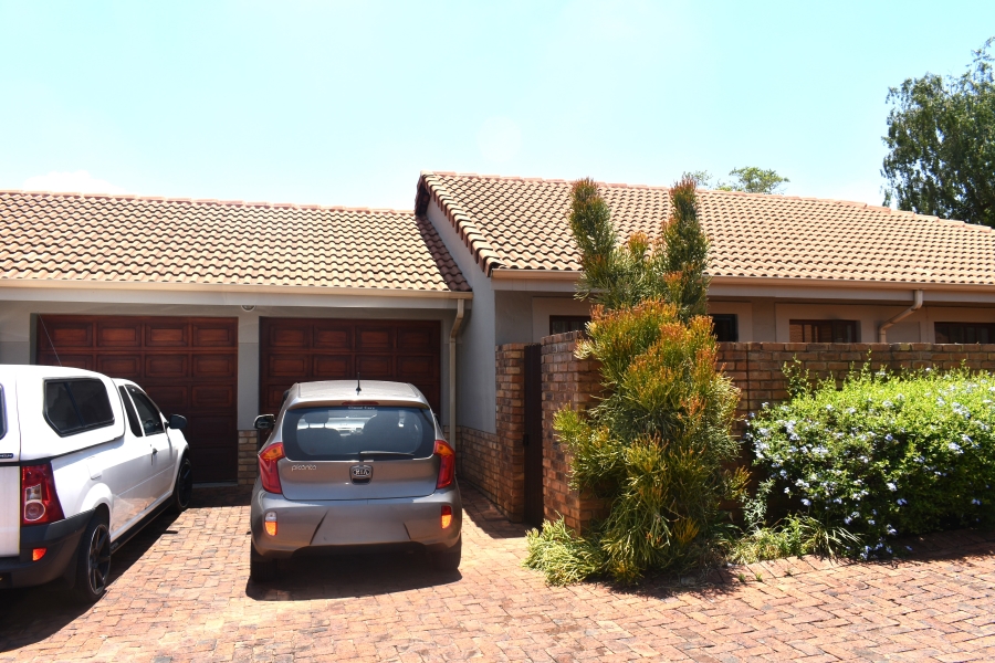 To Let 3 Bedroom Property for Rent in Equestria Gauteng