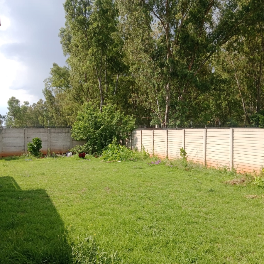 3 Bedroom Property for Sale in Clayville Gauteng