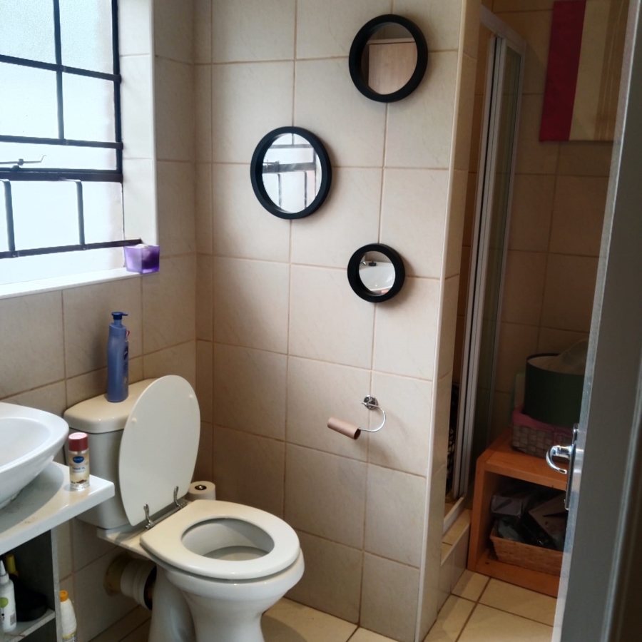 3 Bedroom Property for Sale in Clayville Gauteng