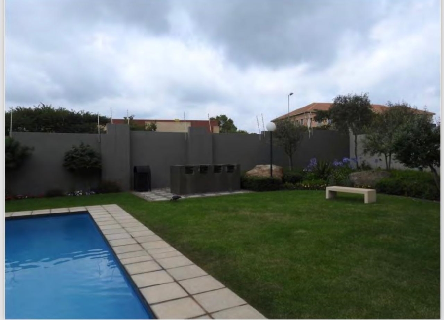 To Let 1 Bedroom Property for Rent in Sunninghill Gauteng