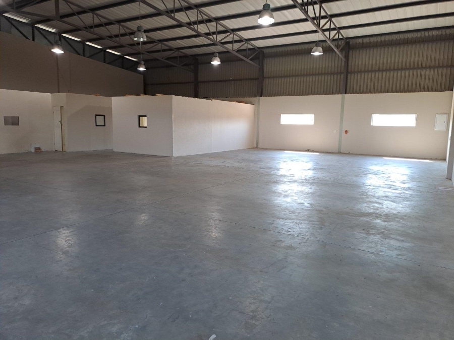 To Let commercial Property for Rent in Staalrus Gauteng