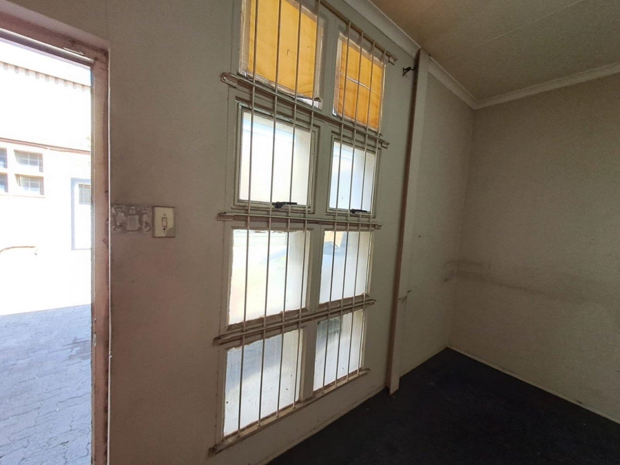 To Let commercial Property for Rent in Duncanville Gauteng