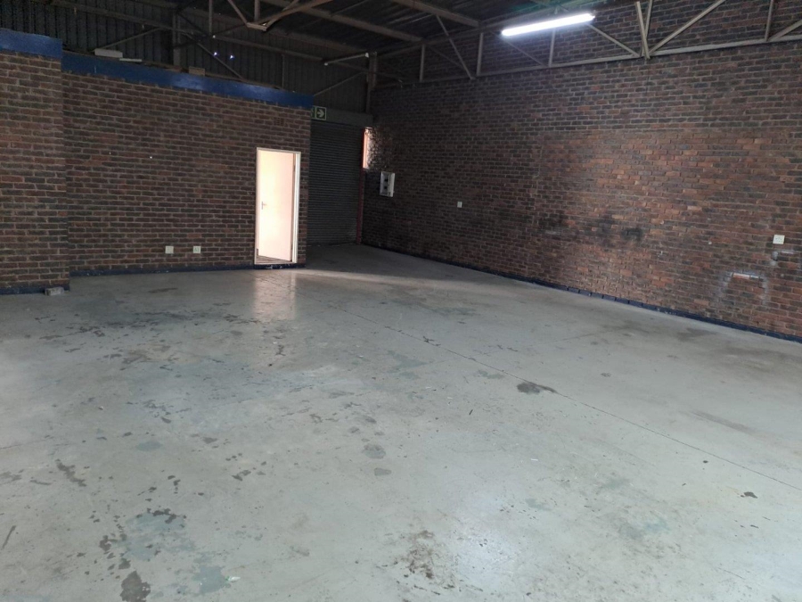 To Let commercial Property for Rent in Duncanville Gauteng