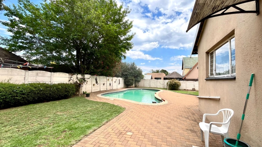 3 Bedroom Property for Sale in Freeway Park Gauteng