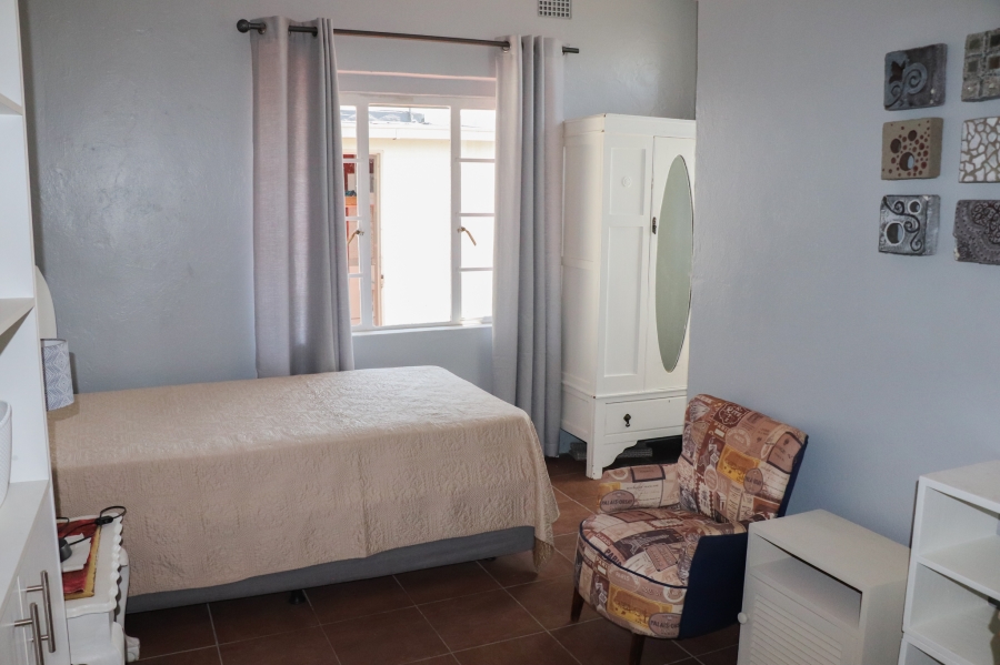 To Let 0 Bedroom Property for Rent in Melville Gauteng