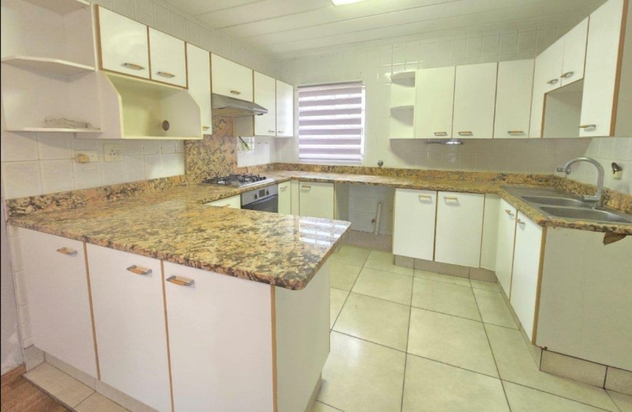 3 Bedroom Property for Sale in Eden Glen Gauteng