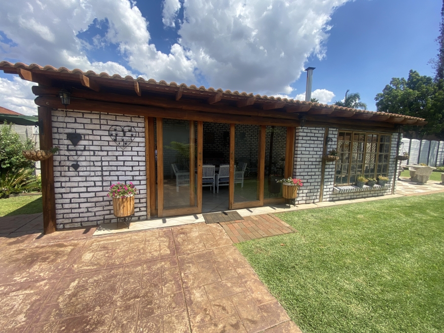 3 Bedroom Property for Sale in Pretoria North Gauteng