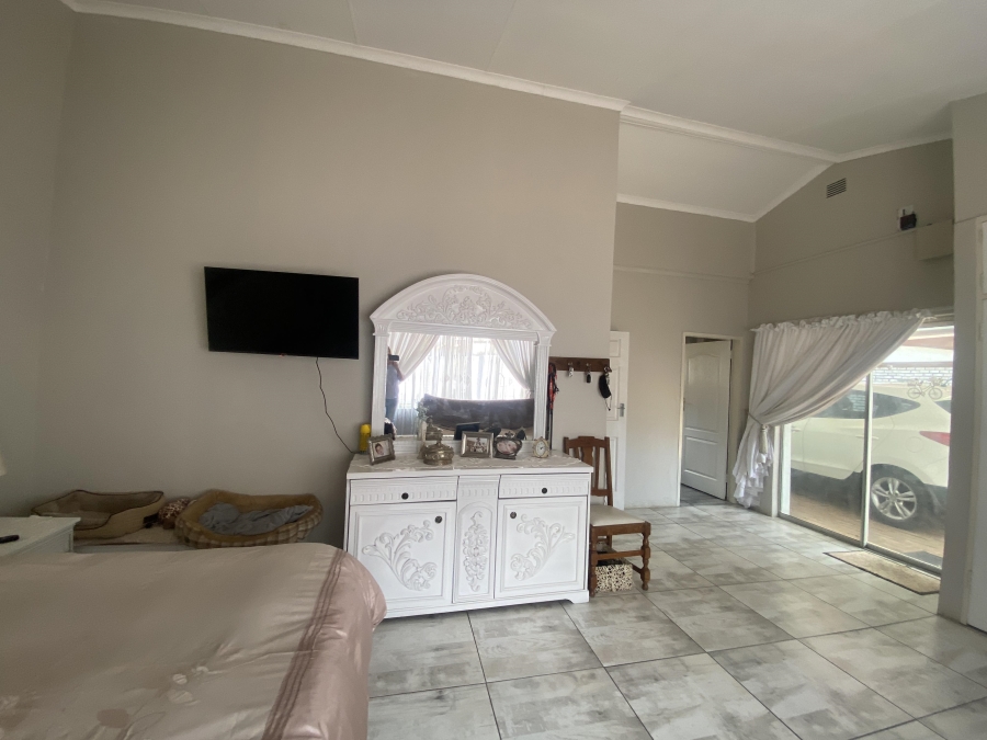 3 Bedroom Property for Sale in Pretoria North Gauteng