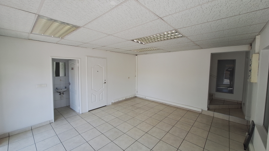 To Let commercial Property for Rent in North Riding Gauteng