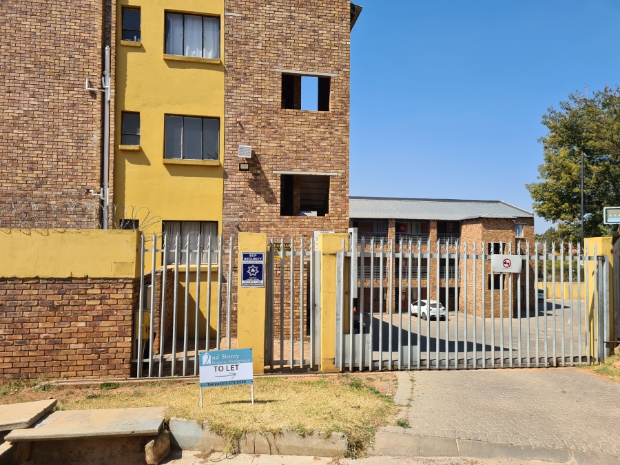 To Let 2 Bedroom Property for Rent in Discovery Gauteng