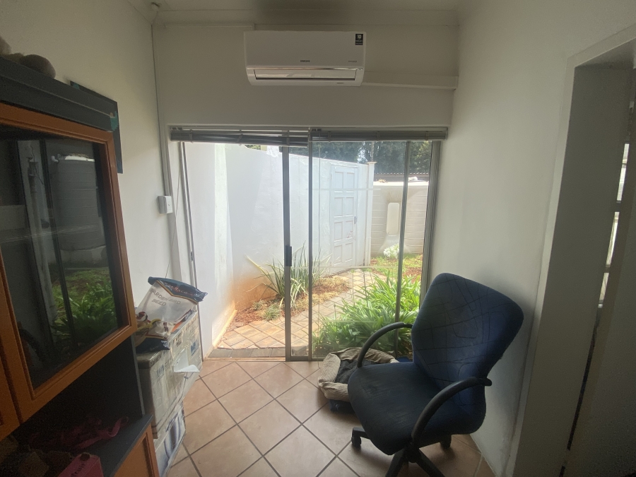 To Let 2 Bedroom Property for Rent in Elardus Park Gauteng