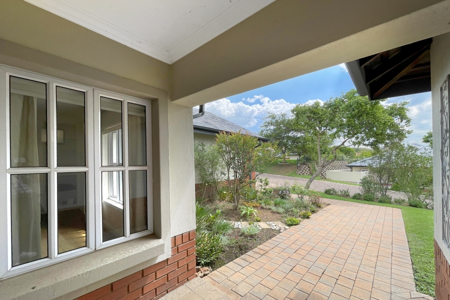 2 Bedroom Property for Sale in Waterfall Valley Mature Lifestyle Estate Gauteng