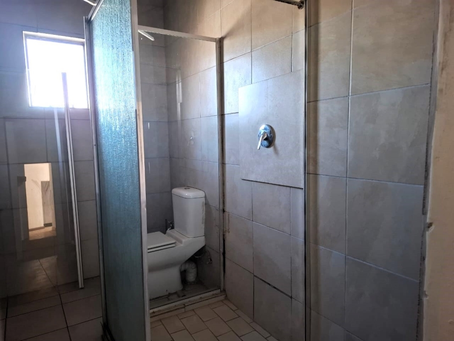 4 Bedroom Property for Sale in Mackenzie Park Gauteng