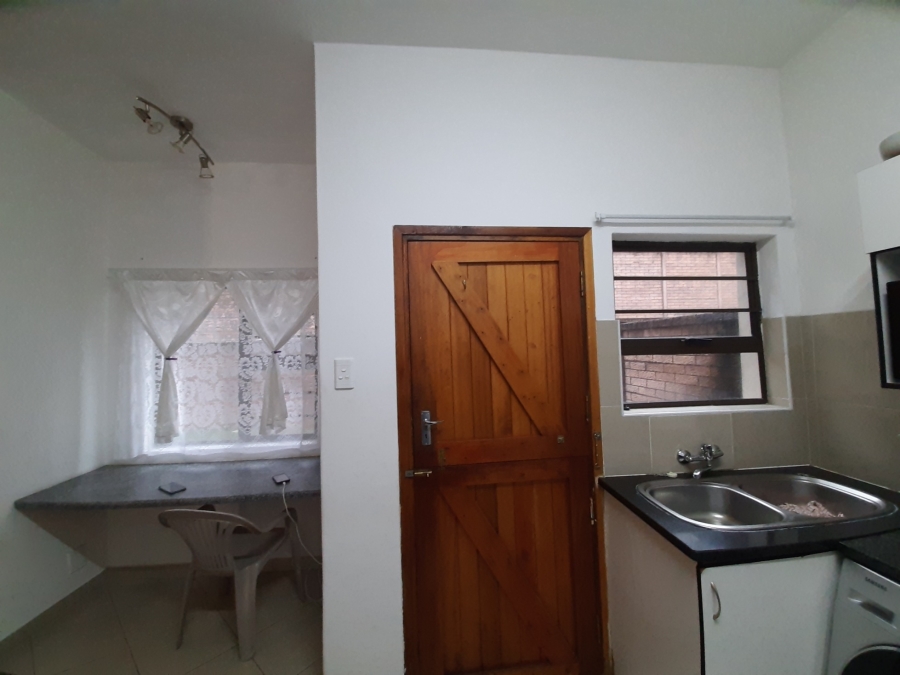 3 Bedroom Property for Sale in Abbotsford Gauteng